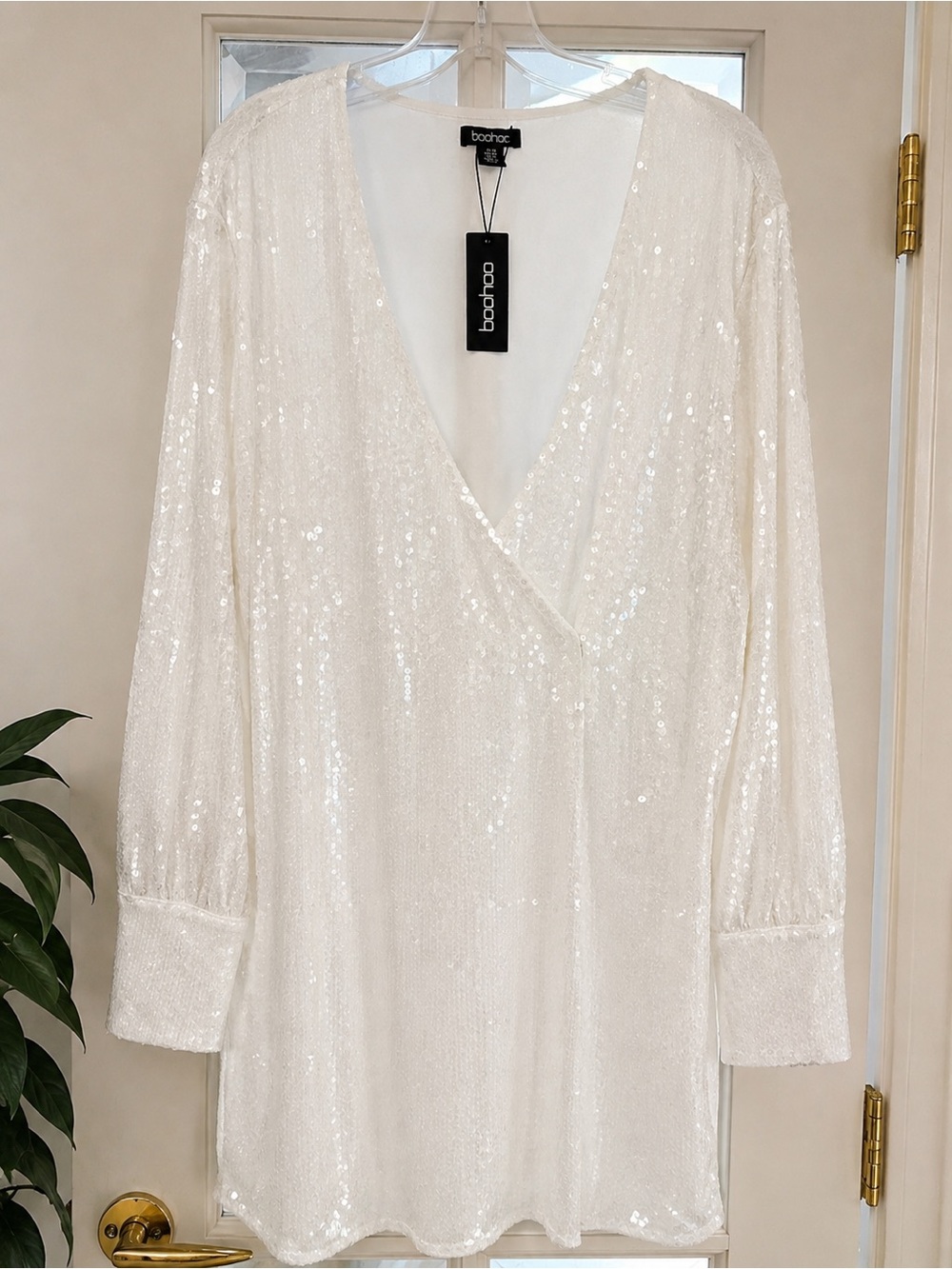 Boohoo Ivory Sequin V-Neck Mini Dress